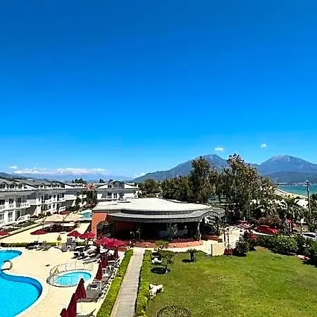 Hotel Defne Karya